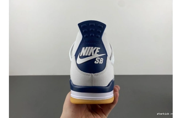 4 DR5415-100  DR5415-100 Jordan Navy Retro SB 0321